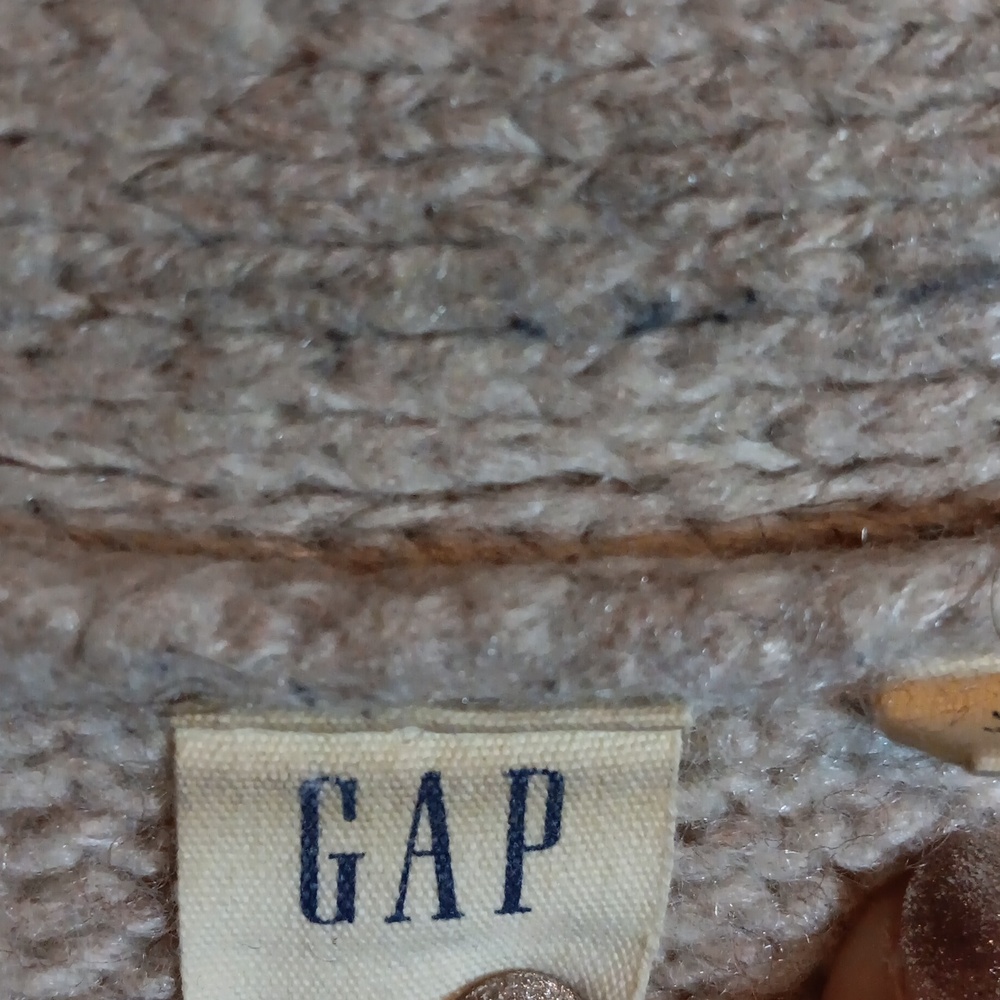 GAP Women's Beige Button-Down Cardigan - Picture 3 of 7